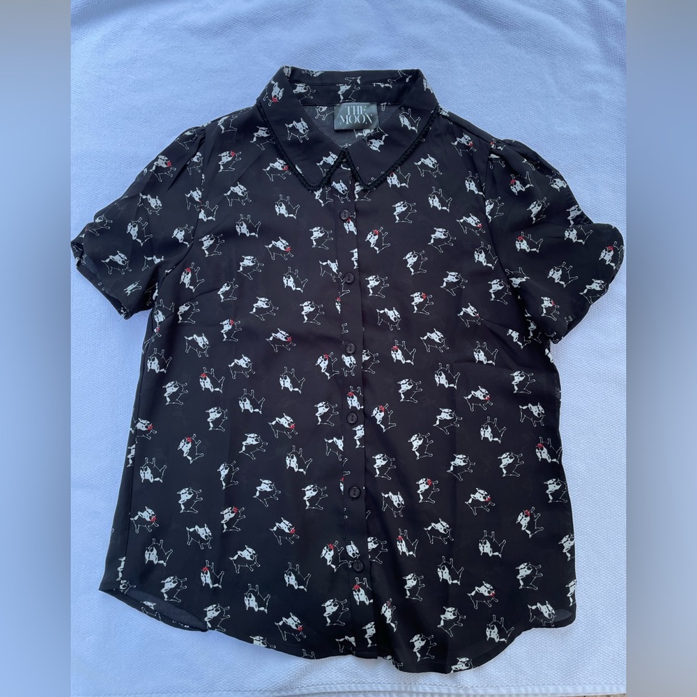 The Moon. XS Black button up button up shirt with a dog print.